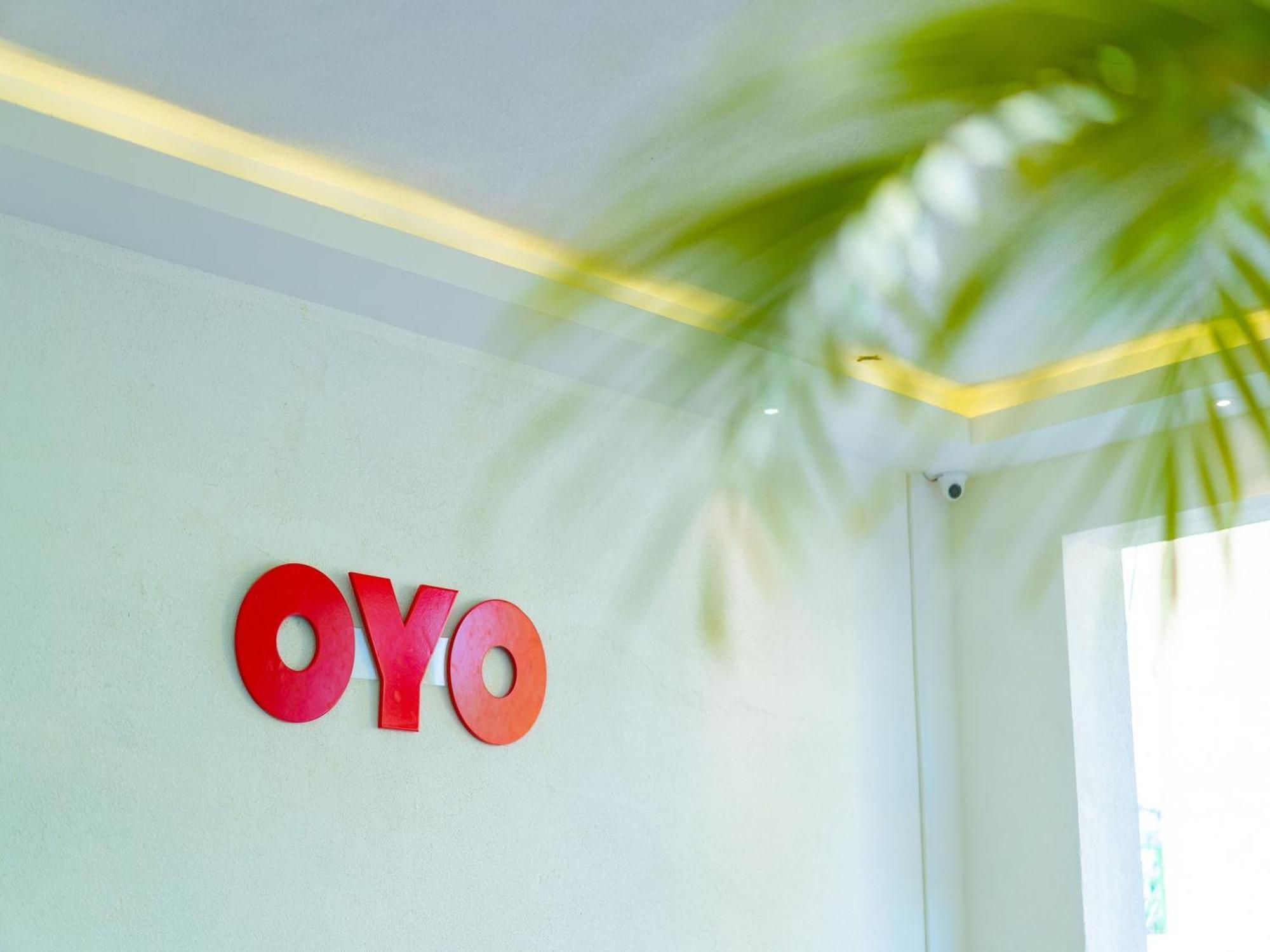 Oyo 64260 Hotel Rajnandini Habra Экстерьер фото