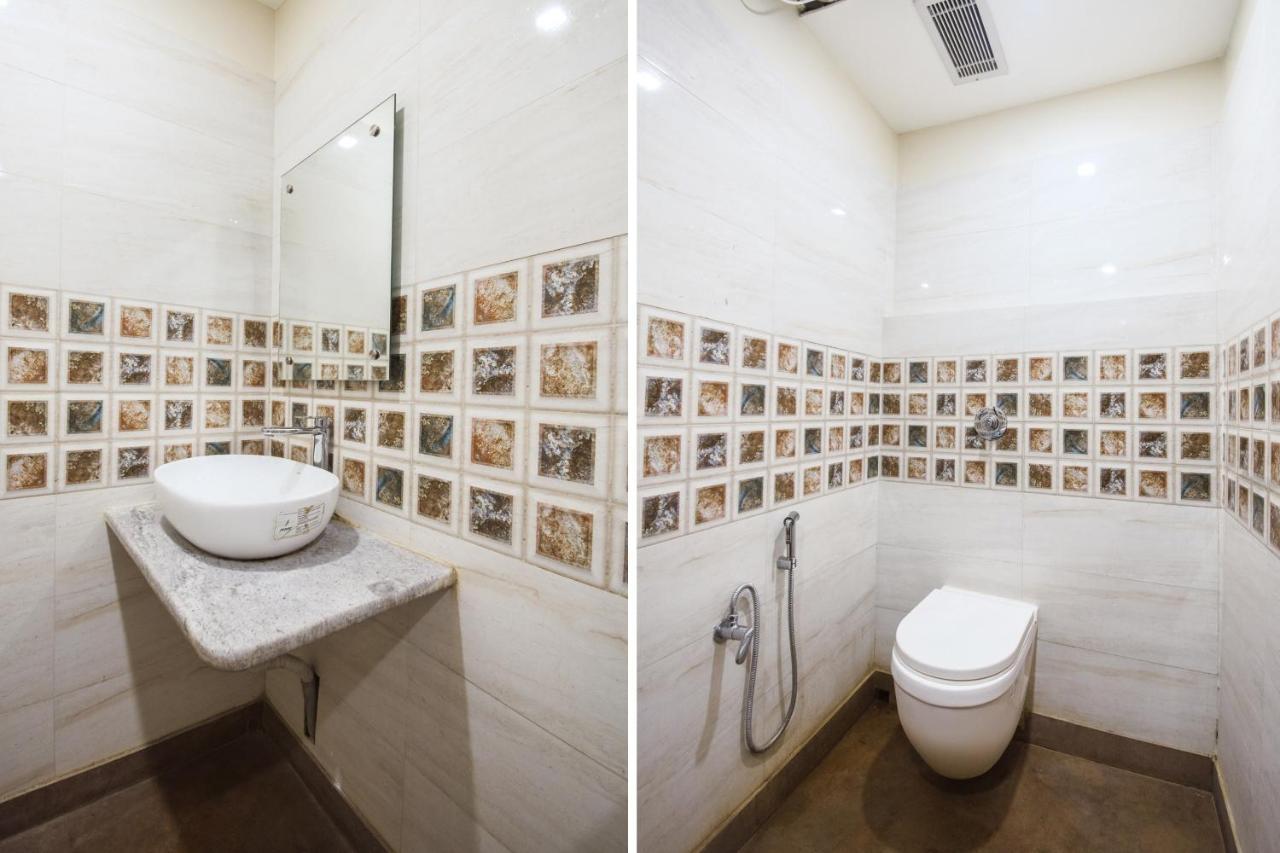 Oyo 64260 Hotel Rajnandini Habra Экстерьер фото